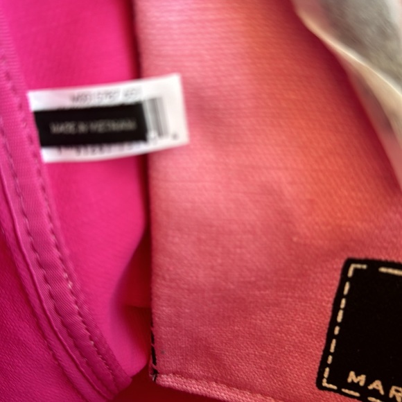 MARC JACOBS The Trompe L’oeil Tag tote bag in Pink canvas - Picture 7 of 8